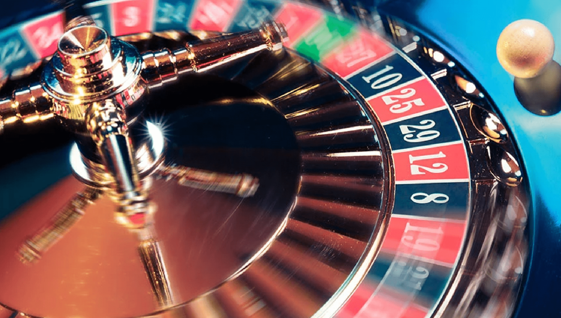 5 Strategies for Blackjack, Baccarat, and Roulette in Live Casinos